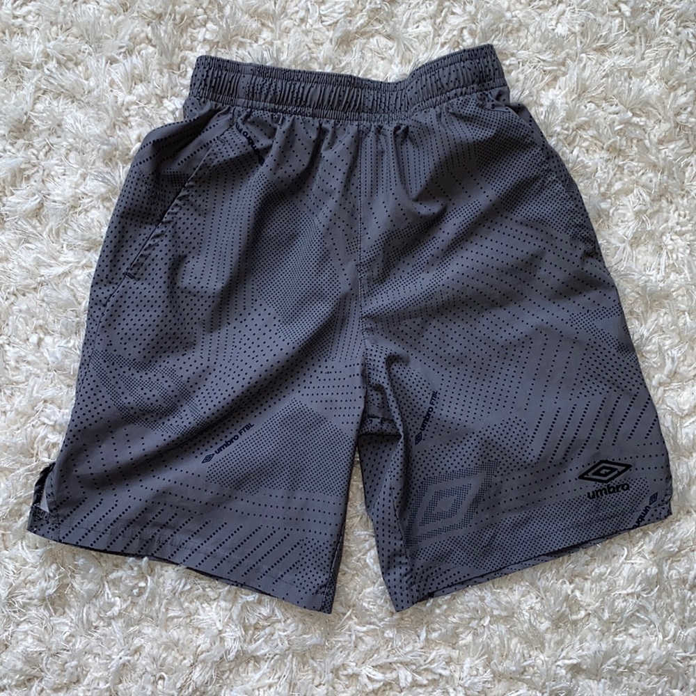 Umbro Shorts - 8